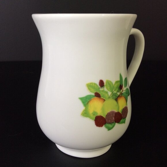 COFFEE Mug Cup White Green Fruit Design 10 Oz - Picture 2 of 12